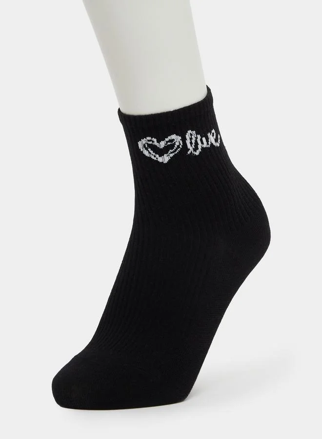 Styli Pack of 3 - Heart Print Ankle Socks